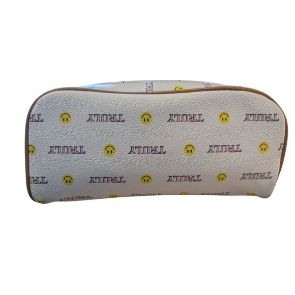Truly Smiley Face Toiletry Travel Vegan Signature Vanity Case - Picture 3 of 15